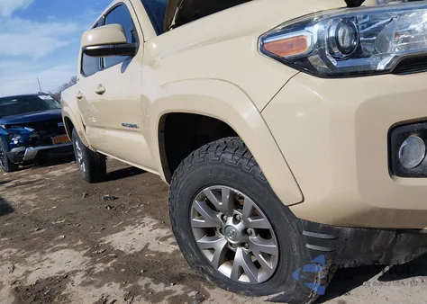 2017 Toyota Tacoma Sr5 V6 из США, поврежденный, VIN 3TMCZ5AN8HM120471